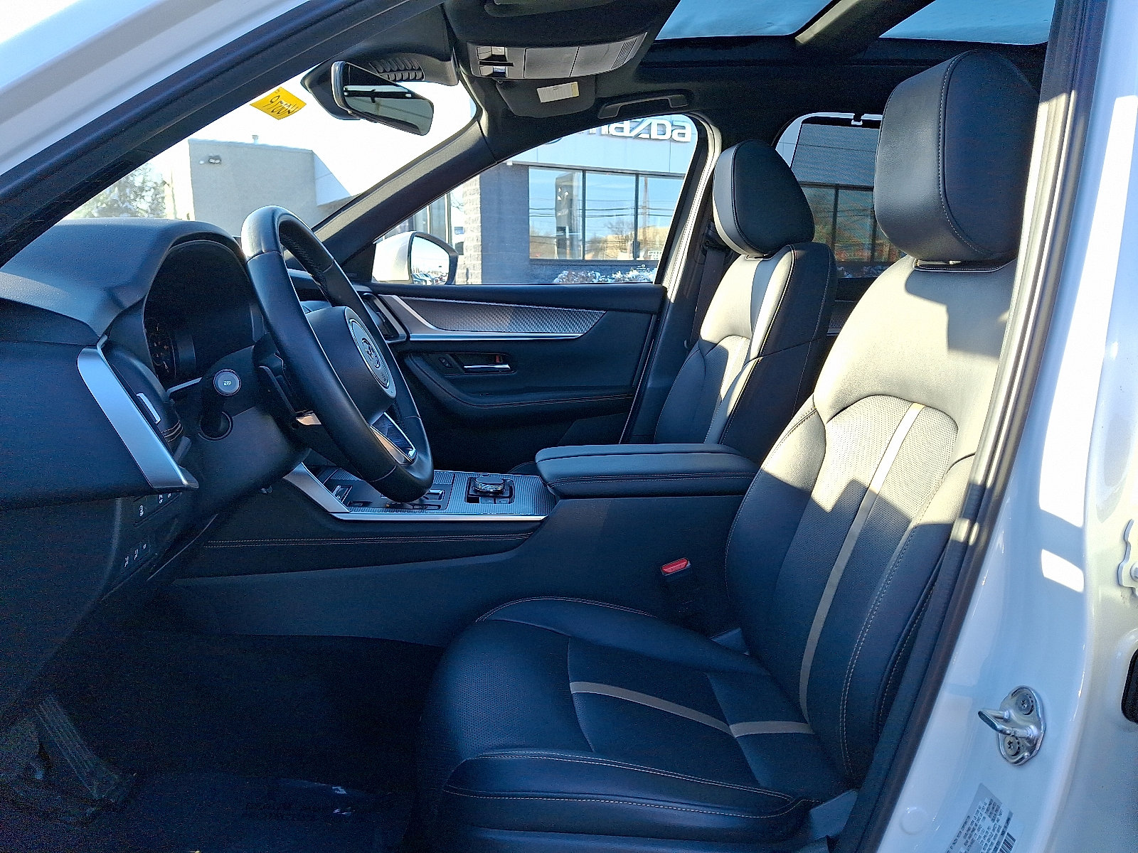 Certified 2024 MAZDA CX-90 Plug-In Hybrid w/ Premium Plus image 16