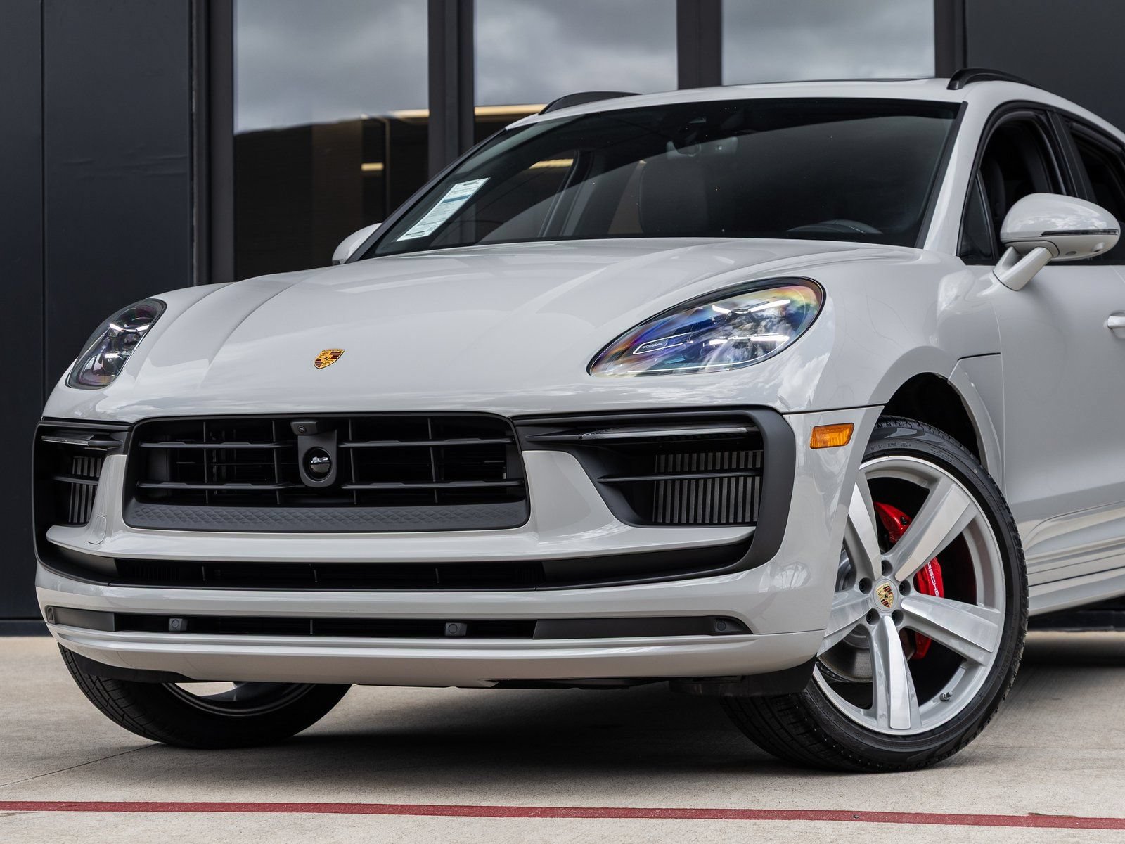 New 2026 Porsche Macan S AWD/4WD image 7
