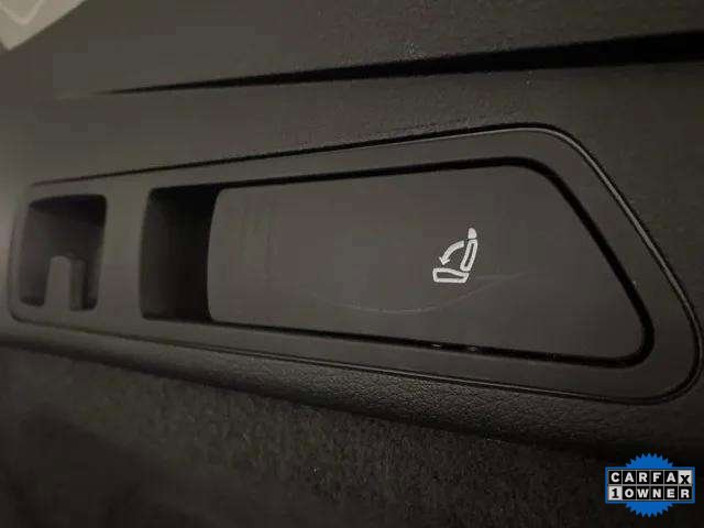 Used 2023 Audi e-tron Premium Plus image 89