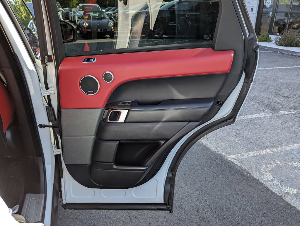 Used 2018 Land Rover Range Rover Sport HSE Dynamic AWD/4WD image 31