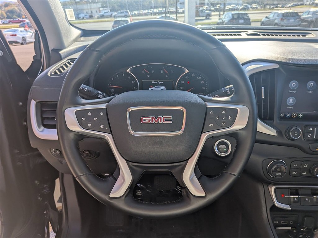 Used 2024 GMC Terrain SLT image 22