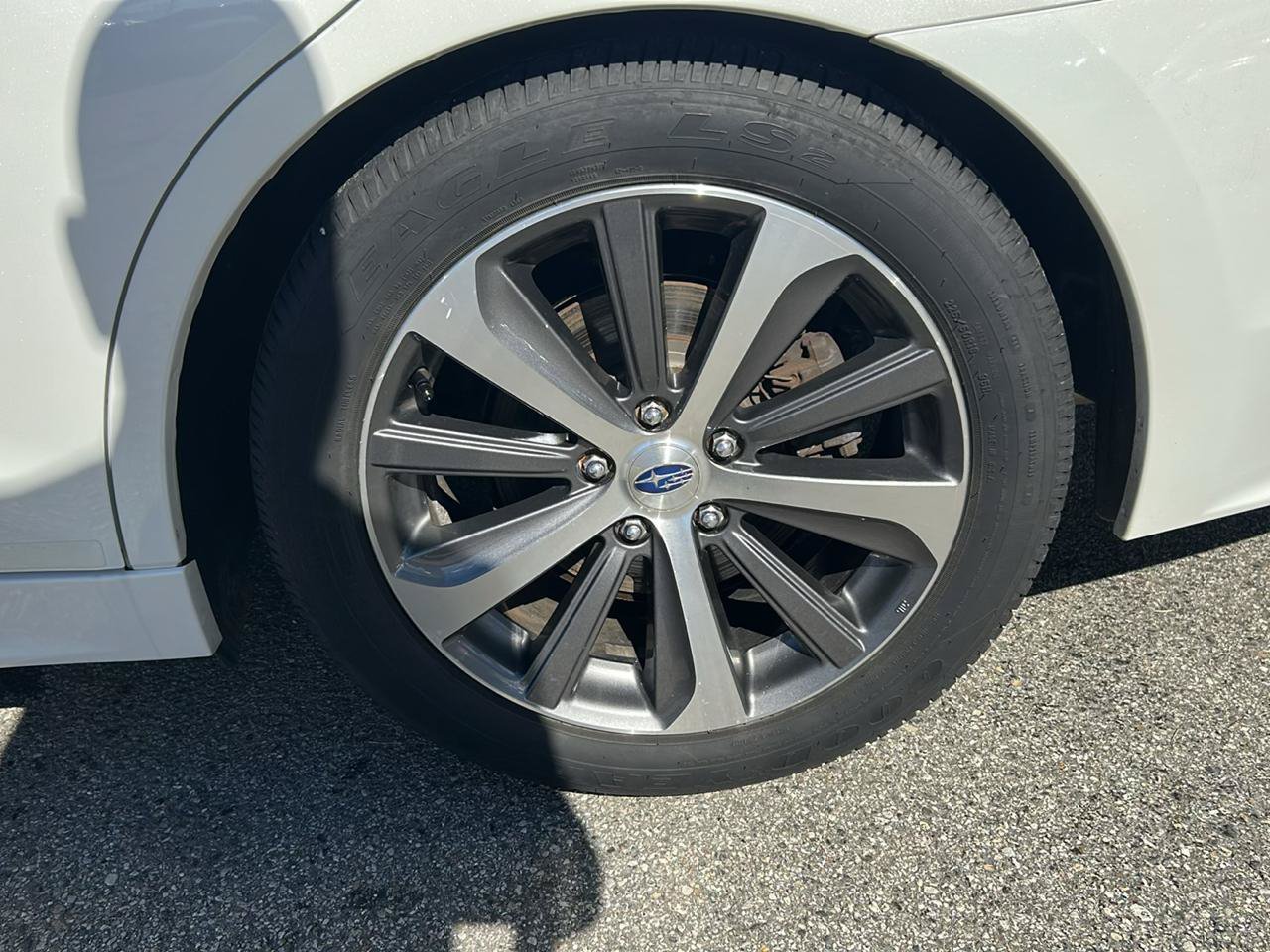 Used 2016 Subaru Legacy 3.6R Limited AWD/4WD image 34