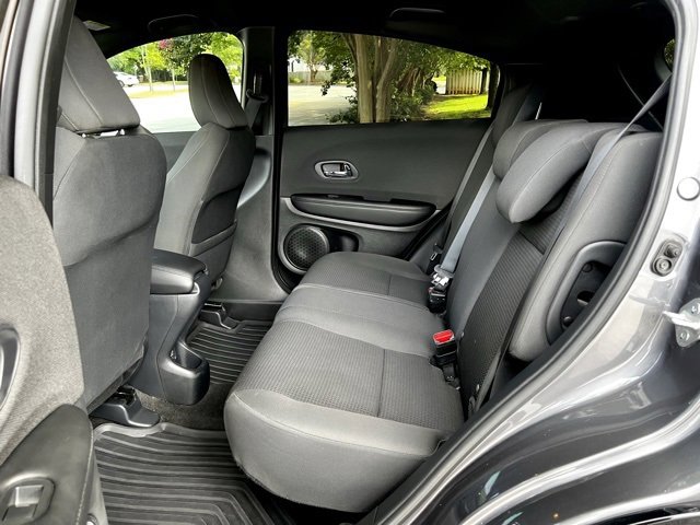 Used 2022 Honda HR-V Sport image 17
