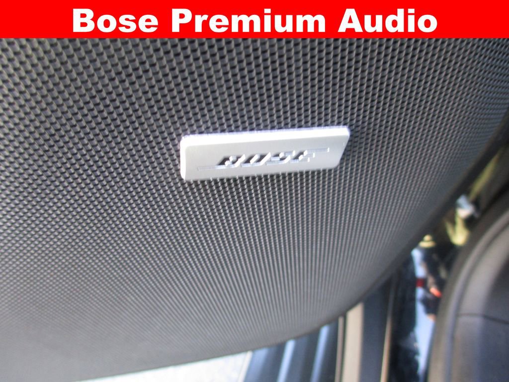 Used 2023 Chevrolet Suburban RST w/ Luxury Package AWD/4WD image 21