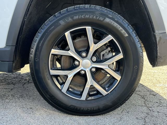 Used 2023 Jeep Grand Cherokee L Limited image 11