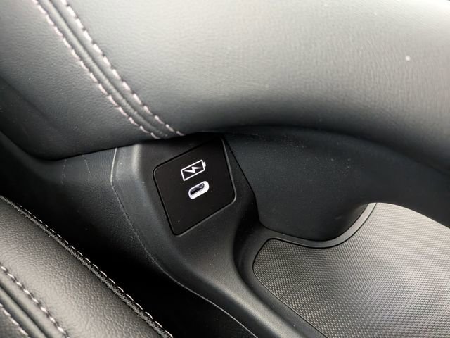 New 2026 Honda HR-V EX-L image 10