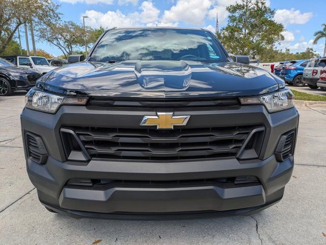 Used 2024 Chevrolet Colorado W/T image 9