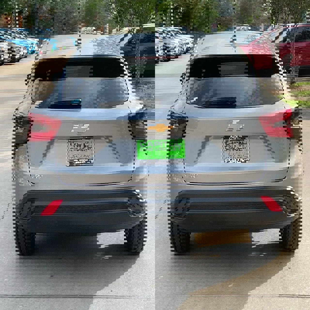 Used 2024 Chevrolet Trax LS w/ LS Convenience Package image 5