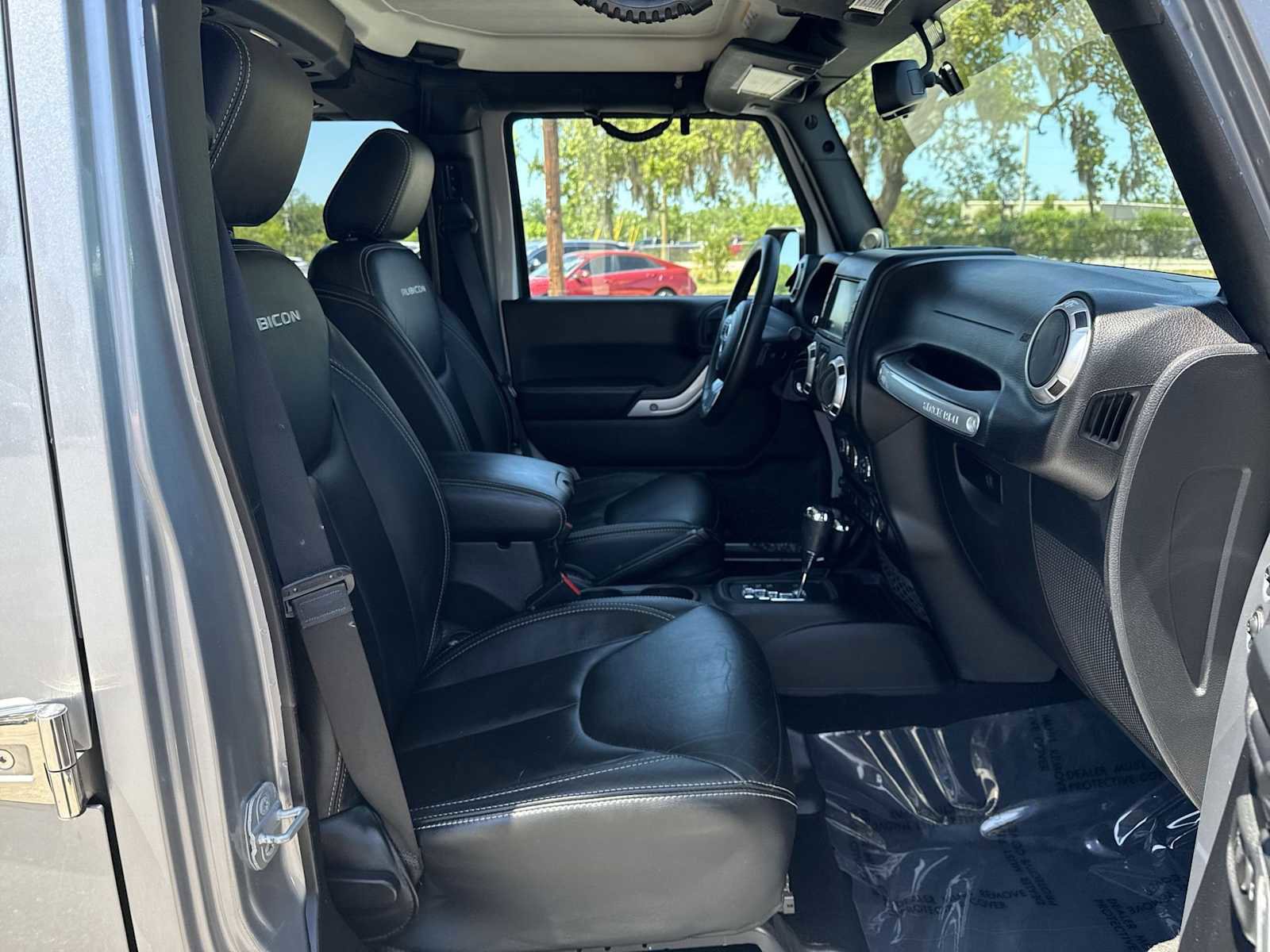 Used 2014 Jeep Wrangler Unlimited Rubicon AWD/4WD image 20