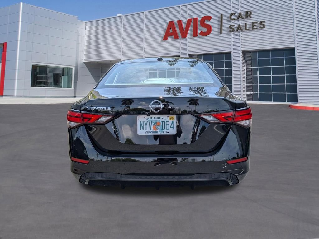 Used 2025 Nissan Sentra SV FWD image 7