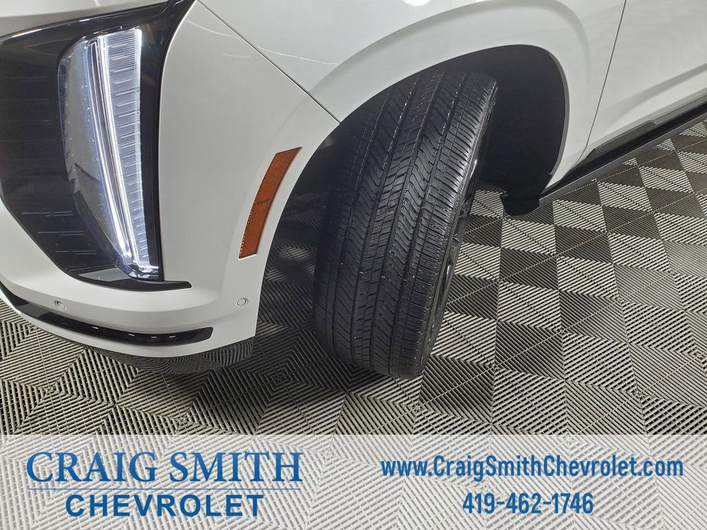 Used 2025 Cadillac Escalade Sport Platinum w/ LPO, ONYX Package image 48