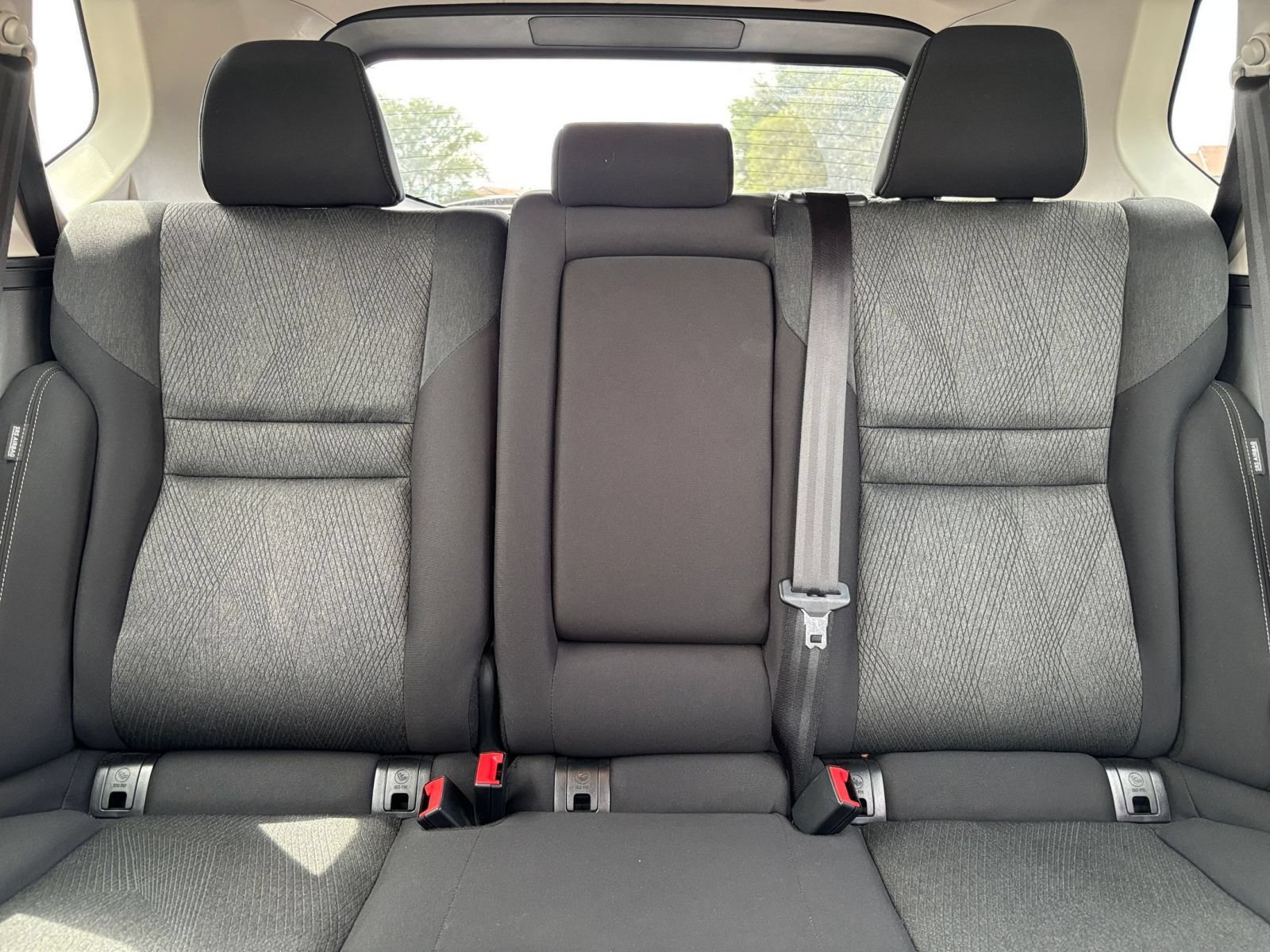 Used 2026 Nissan Rogue SV AWD/4WD image 39