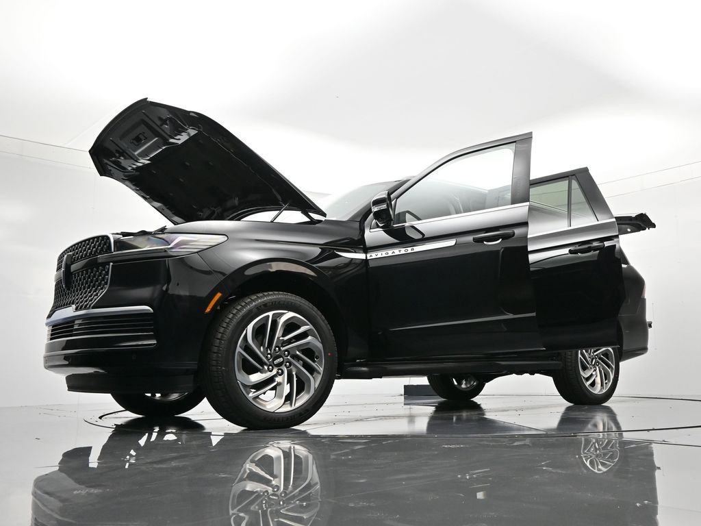 New 2026 Lincoln Navigator L Premier image 52