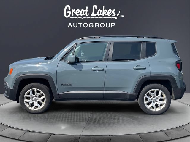 Used 2018 Jeep Renegade Latitude w/ Cold Weather Group AWD/4WD image 2
