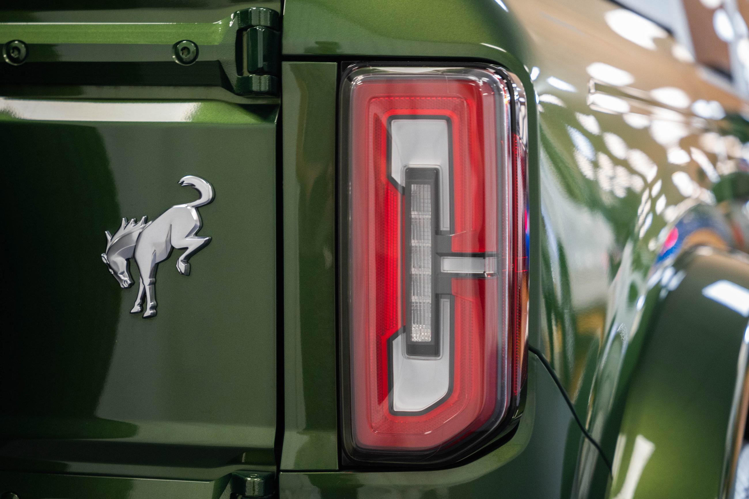 Used 2025 Ford Bronco Outer Banks image 7