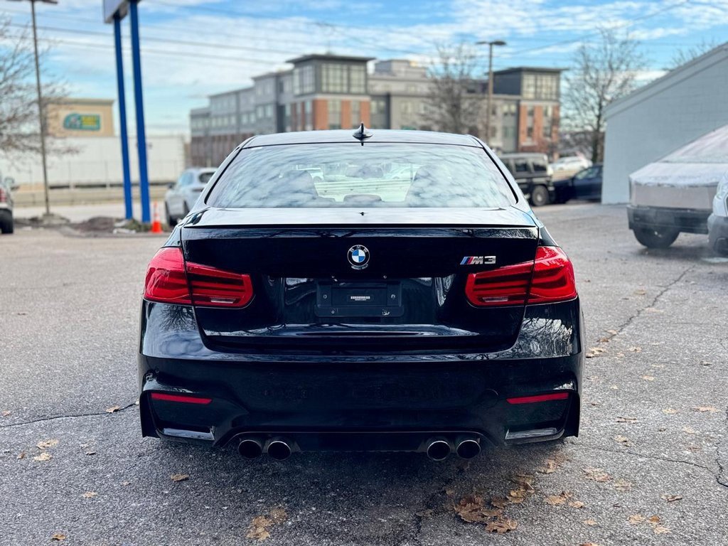 Used 2018 BMW M3 image 5