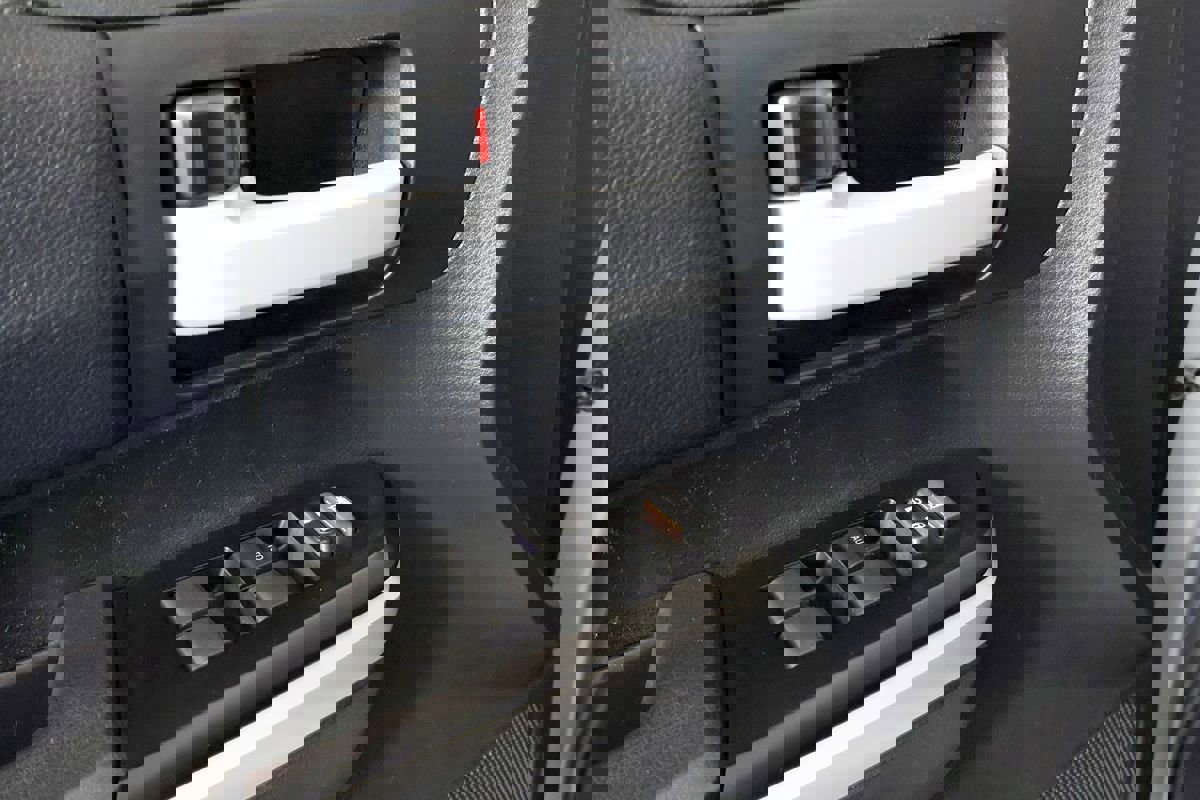 Used 2017 Toyota Tundra SR5 image 12