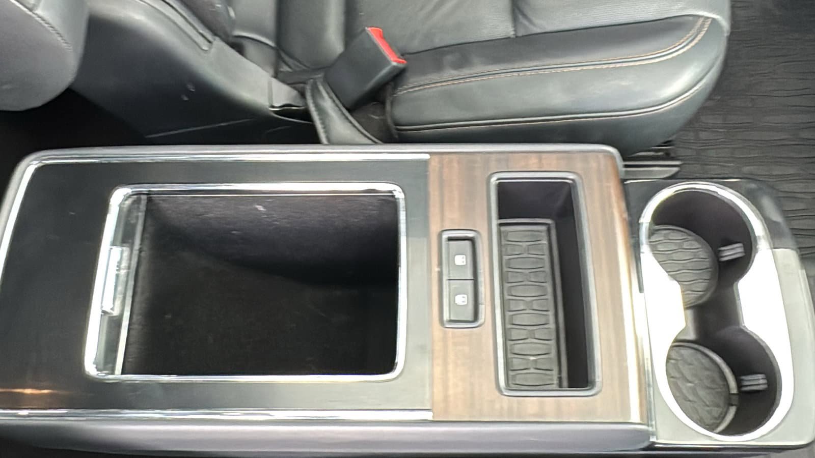 Used 2025 Lincoln Aviator Reserve w/ Jet Appearance Package AWD/4WD image 36