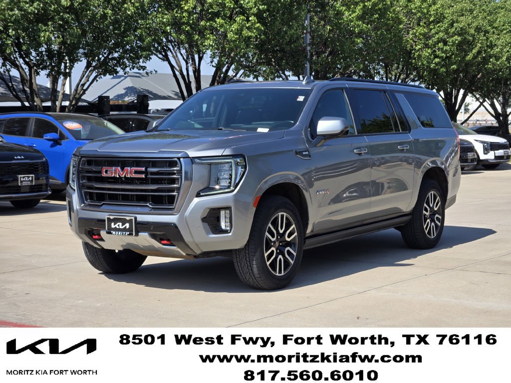 Used 2023 GMC Yukon XL AT4 w/ AT4 Premium Package AWD/4WD image 2