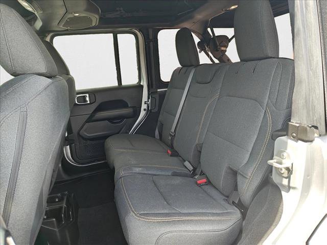Used 2024 Jeep Wrangler Sahara image 18