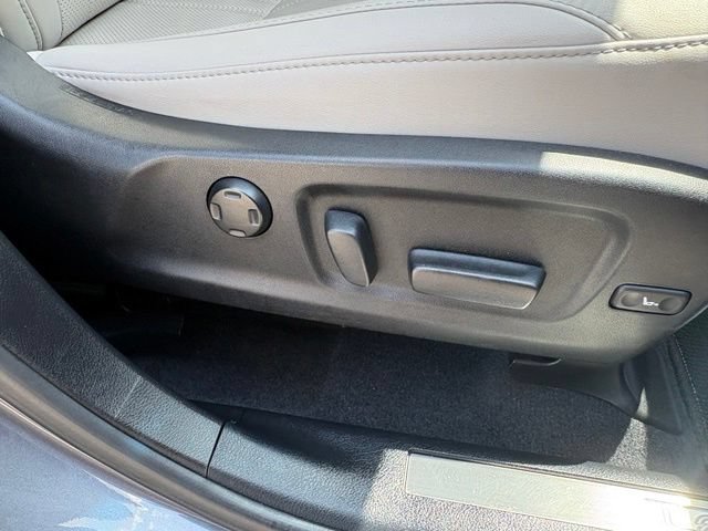 Used 2018 Lexus RX 350L Luxury w/ Accessory Package FWD image 29