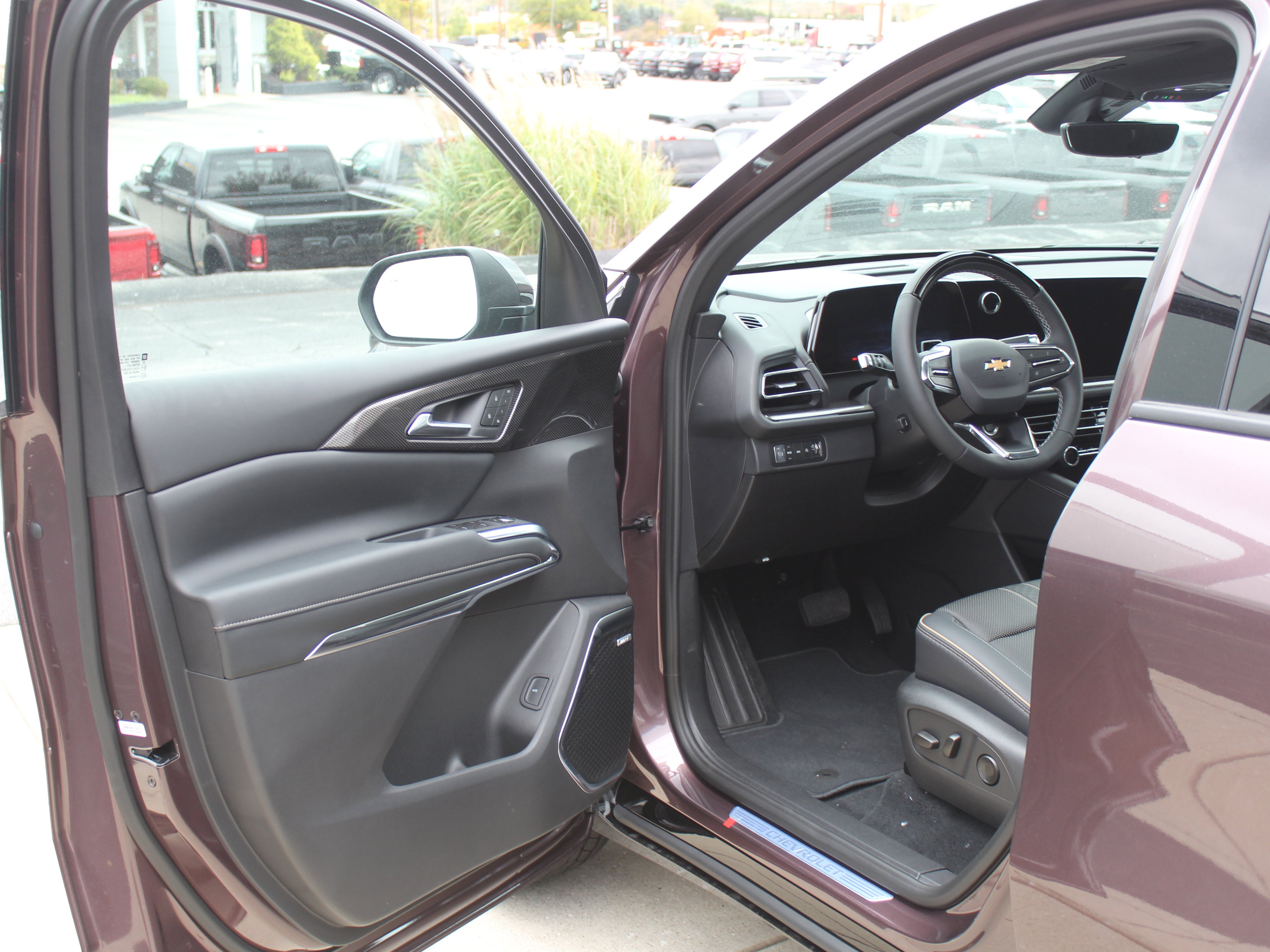 New 2026 Chevrolet Traverse High Country image 9