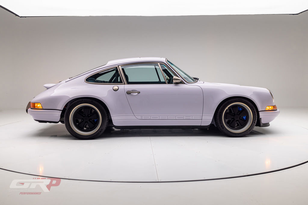 Used 1991 Porsche 911 Carrera image 2