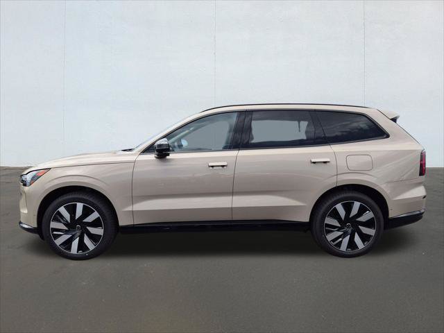 New 2026 Volvo EX90 Plus AWD/4WD image 3