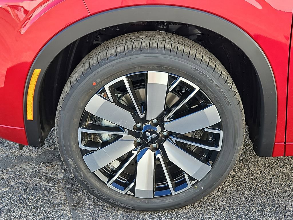 New 2026 Mitsubishi Outlander SEL image 17