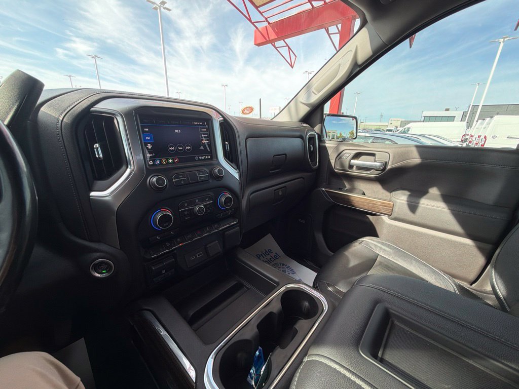 Used 2020 Chevrolet Silverado 1500 RST AWD/4WD image 30
