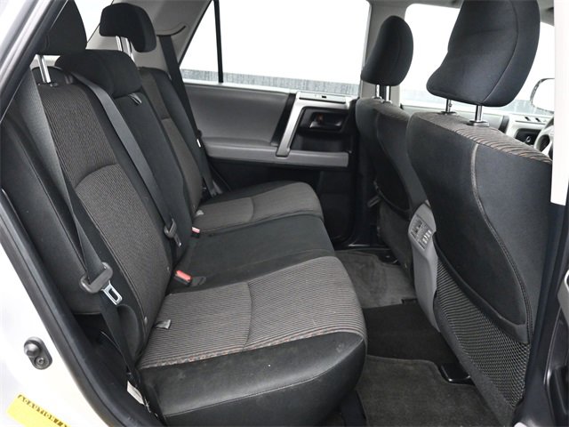 Used 2010 Toyota 4Runner SR5 image 7