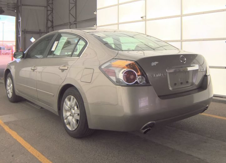 Used 2012 Nissan Altima 2.5 S FWD image 3