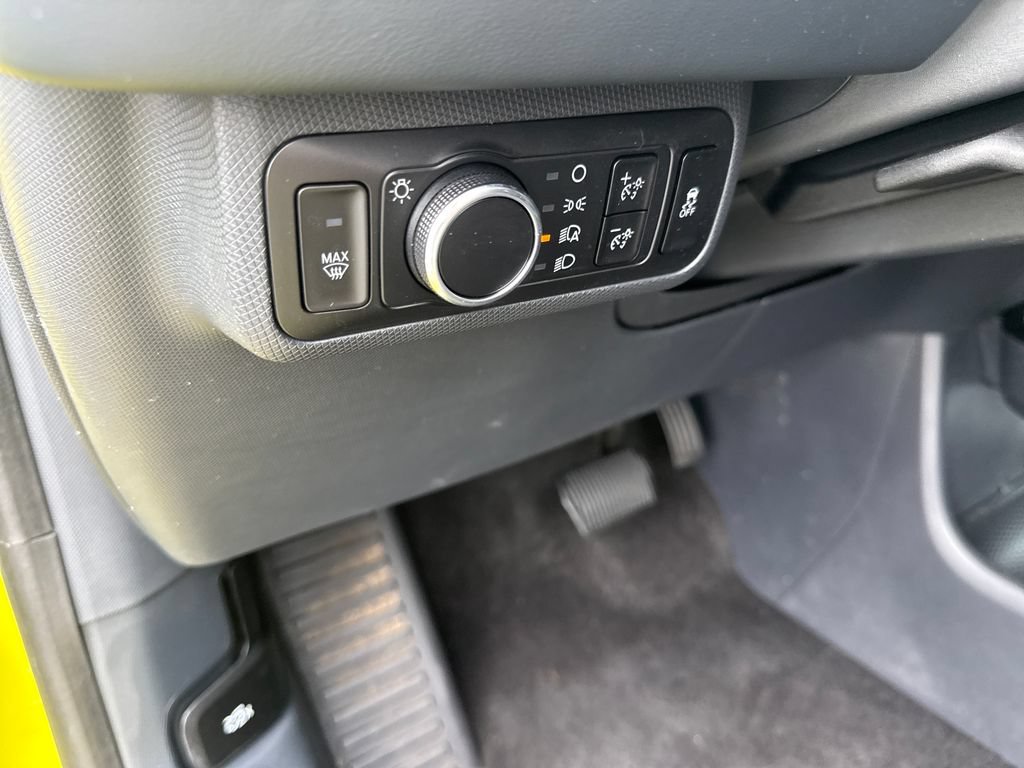 Used 2025 Ford Mustang Mach-E Select AWD/4WD image 26