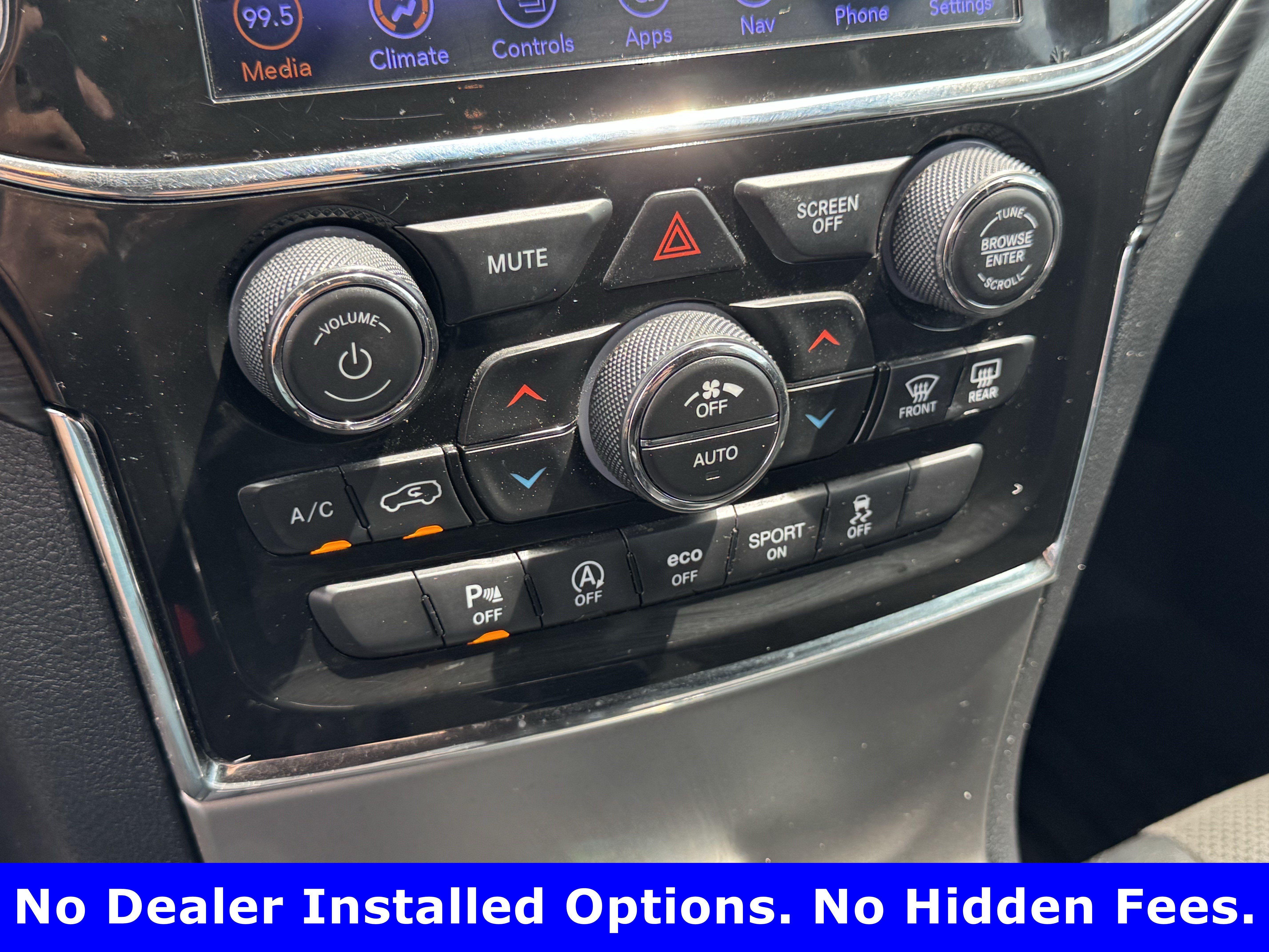 Used 2021 Jeep Grand Cherokee Laredo X RWD image 17