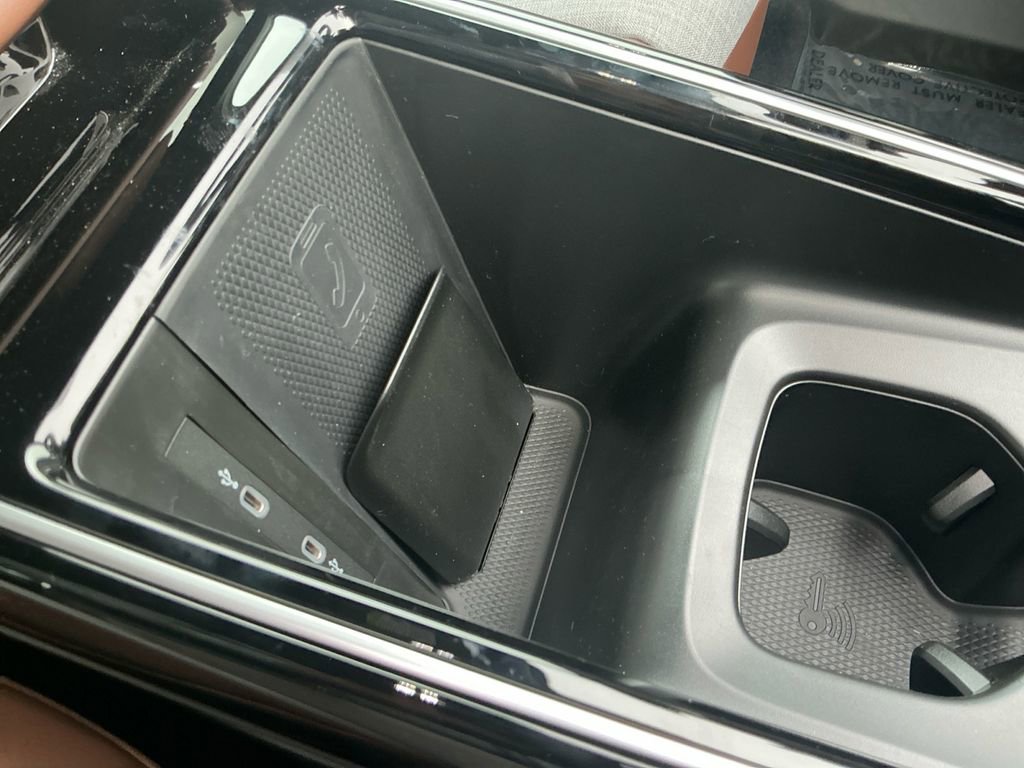 New 2026 Volkswagen ID.4 Pro image 17