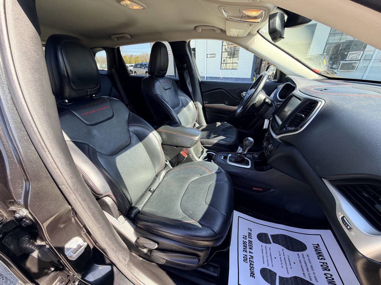 Used 2014 Jeep Cherokee Trailhawk w/ Leather Interior Group image 15