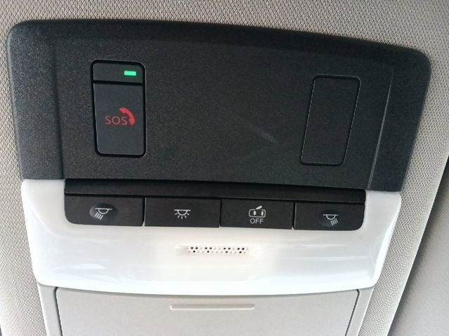 Used 2023 Nissan Rogue SV image 25