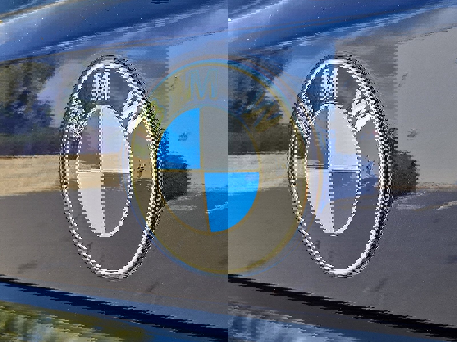 New 2026 BMW X7 xDrive40i w/ M Sport Package image 14