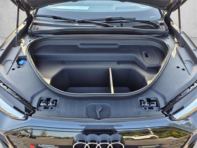 New 2027 Audi SQ6 e-tron Premium Plus AWD/4WD image 16
