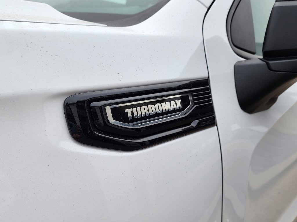 New 2026 GMC Sierra 1500 Elevation image 11