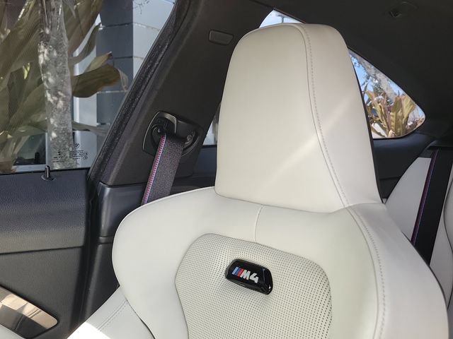 Used 2020 BMW M4 Coupe w/ Competition Package RWD image 28