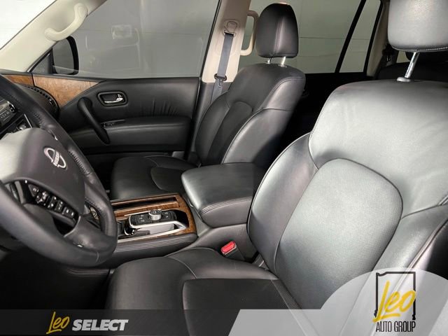Used 2024 Nissan Armada SL w/ Captain's Chairs Package AWD/4WD image 10