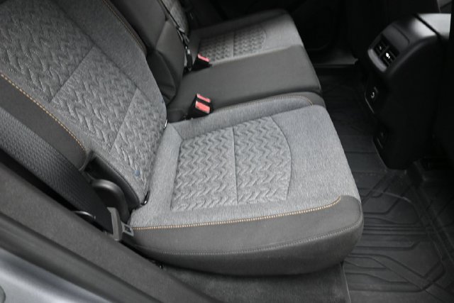Used 2024 Chevrolet Equinox LT AWD/4WD image 28