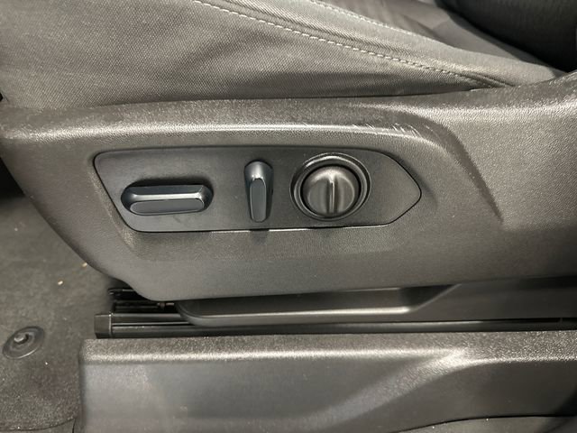 Used 2022 Chevrolet Silverado 2500 LT image 25