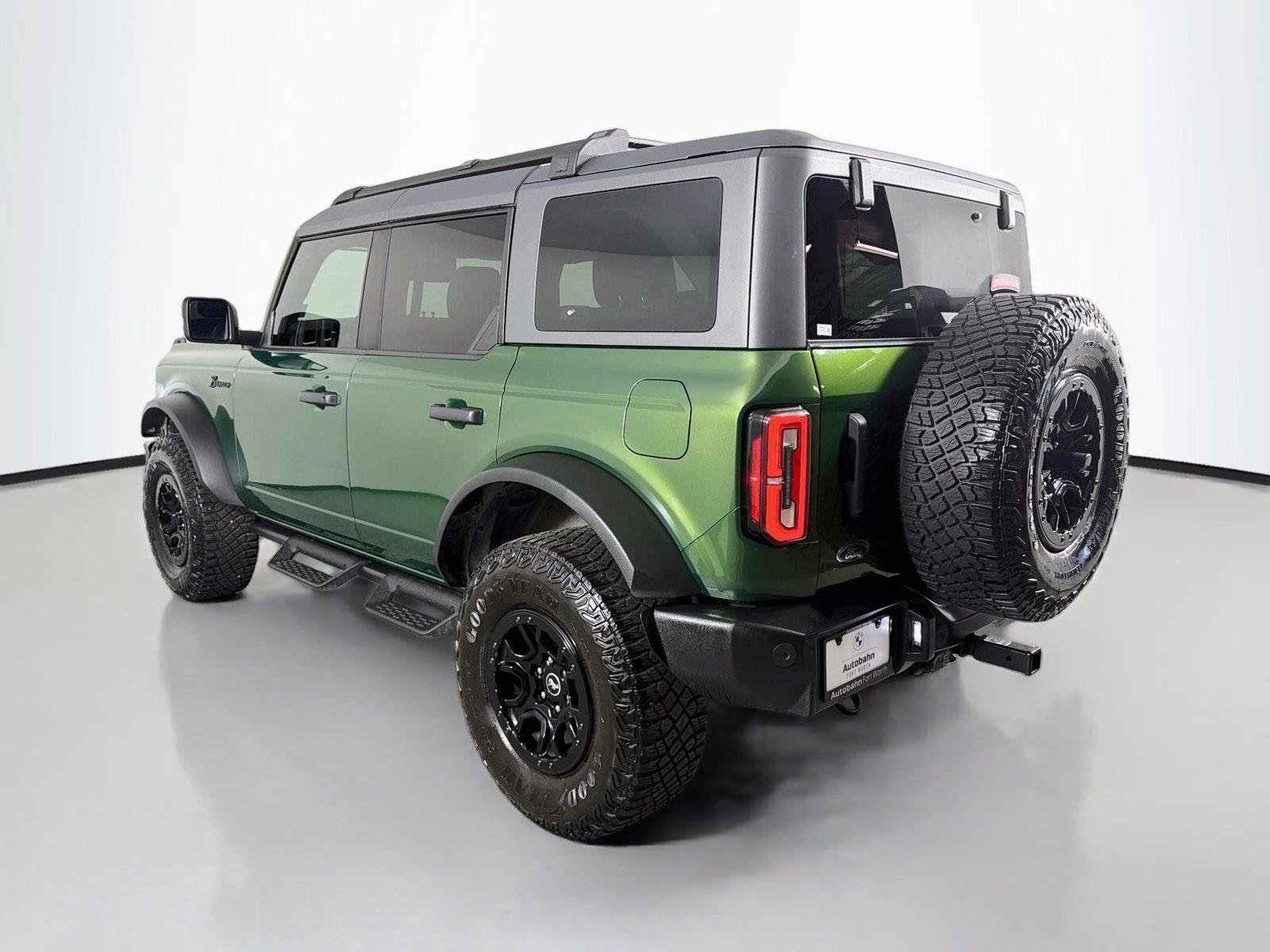 Used 2023 Ford Bronco Wildtrak AWD/4WD image 7