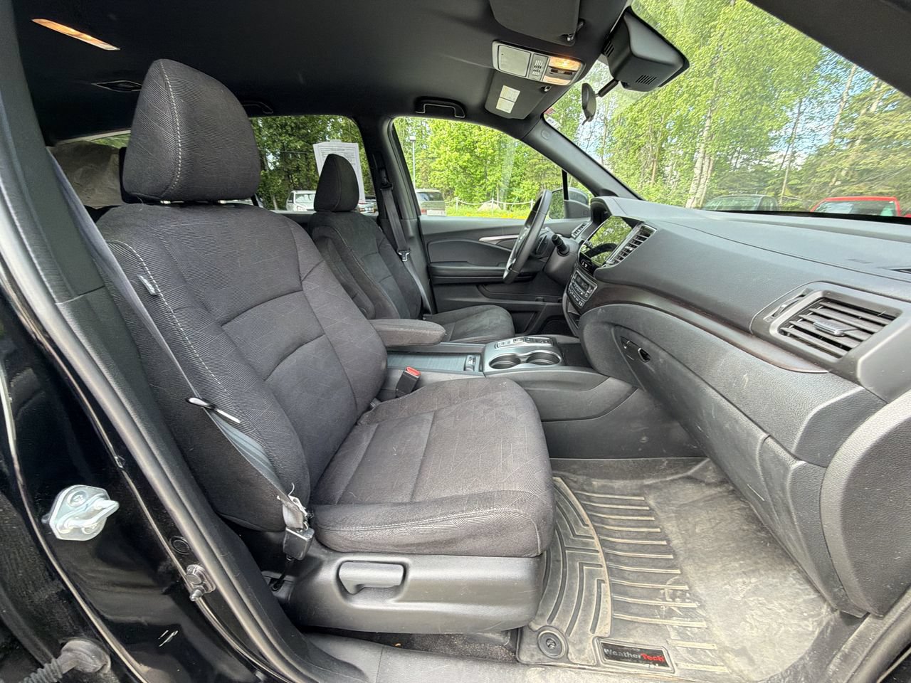 Used 2022 Honda Pilot Sport image 19