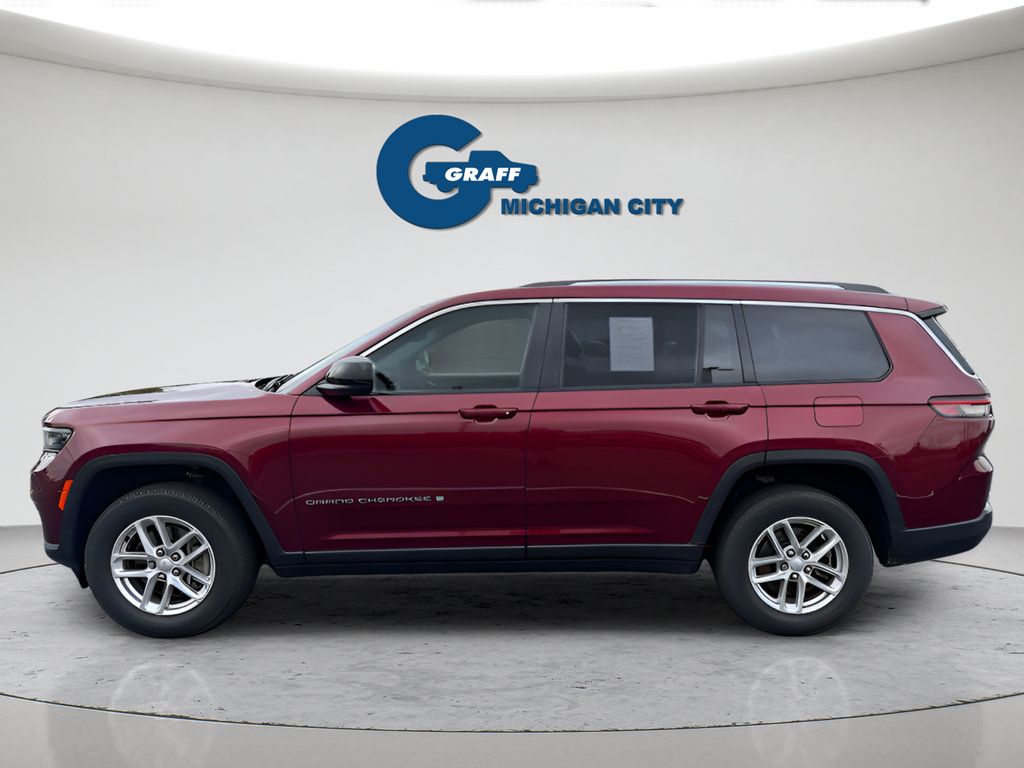 Used 2023 Jeep Grand Cherokee L Laredo w/ Luxury Tech Group I AWD/4WD image 2