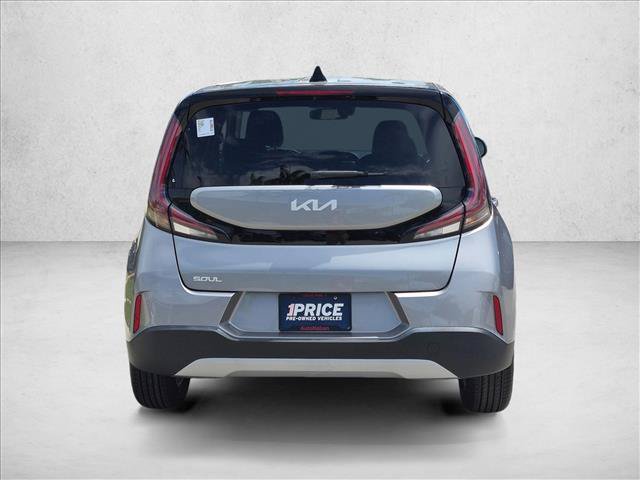 Used 2024 Kia Soul LX w/ Option Group 015 FWD image 7