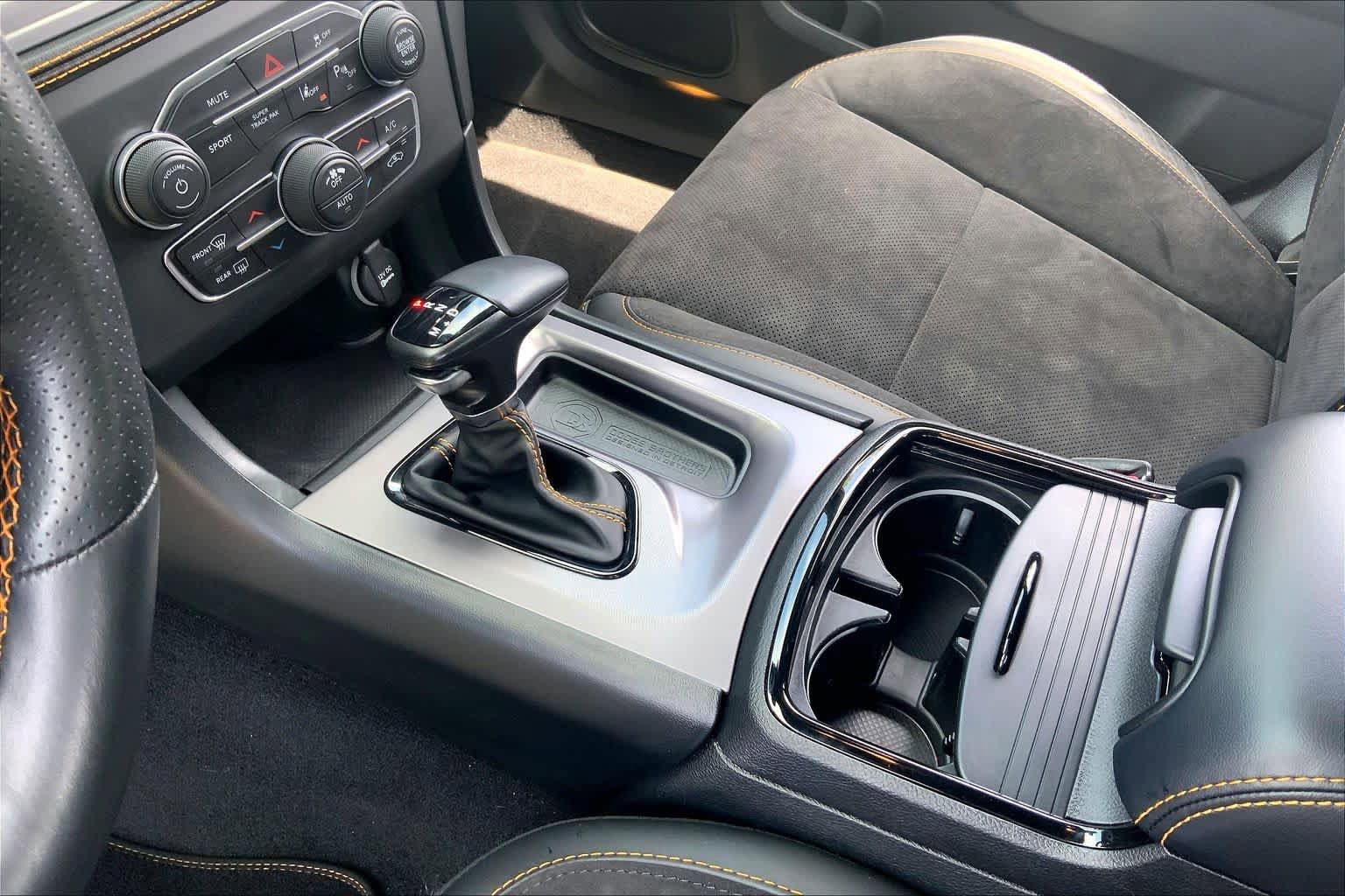 Used 2023 Dodge Charger GT w/ Plus Group RWD image 17
