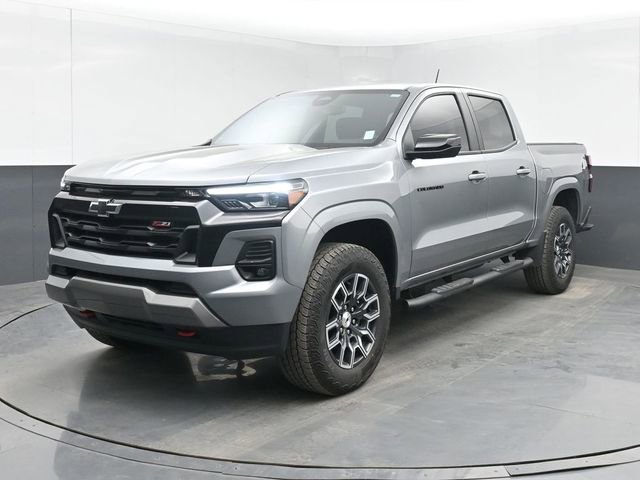 Used 2023 Chevrolet Colorado Z71 w/ Z71 Convenience Package 2 image 10